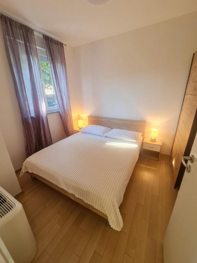 Leon Apartman Zengg Kültér fotó