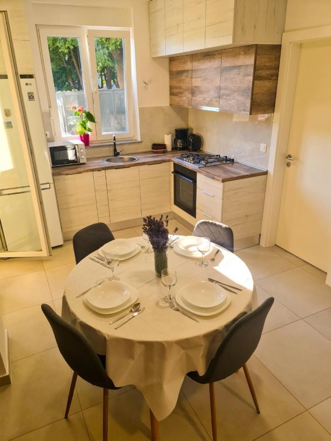 Leon Apartman Zengg Kültér fotó
