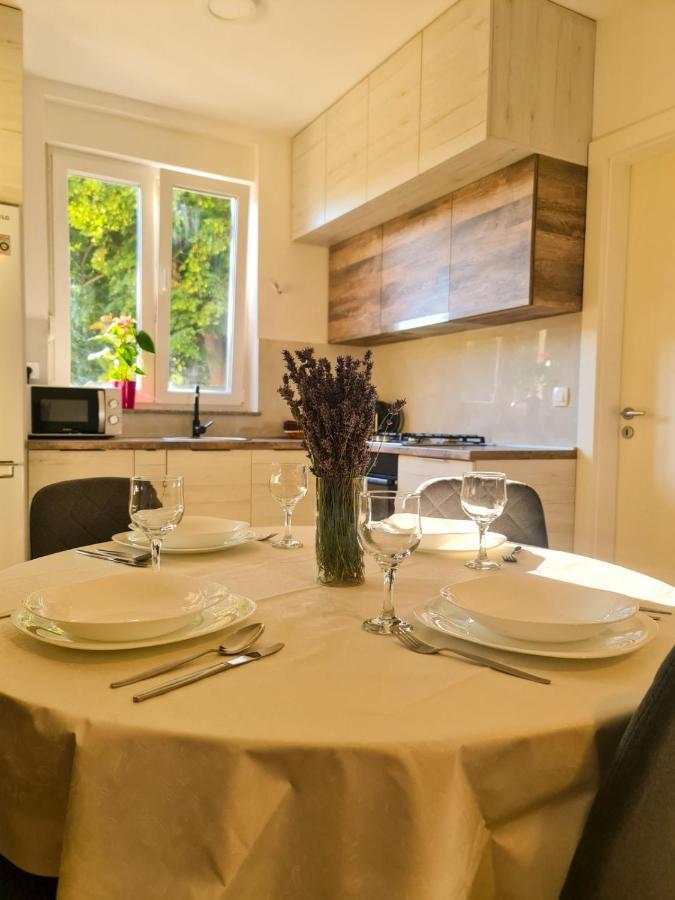 Leon Apartman Zengg Kültér fotó