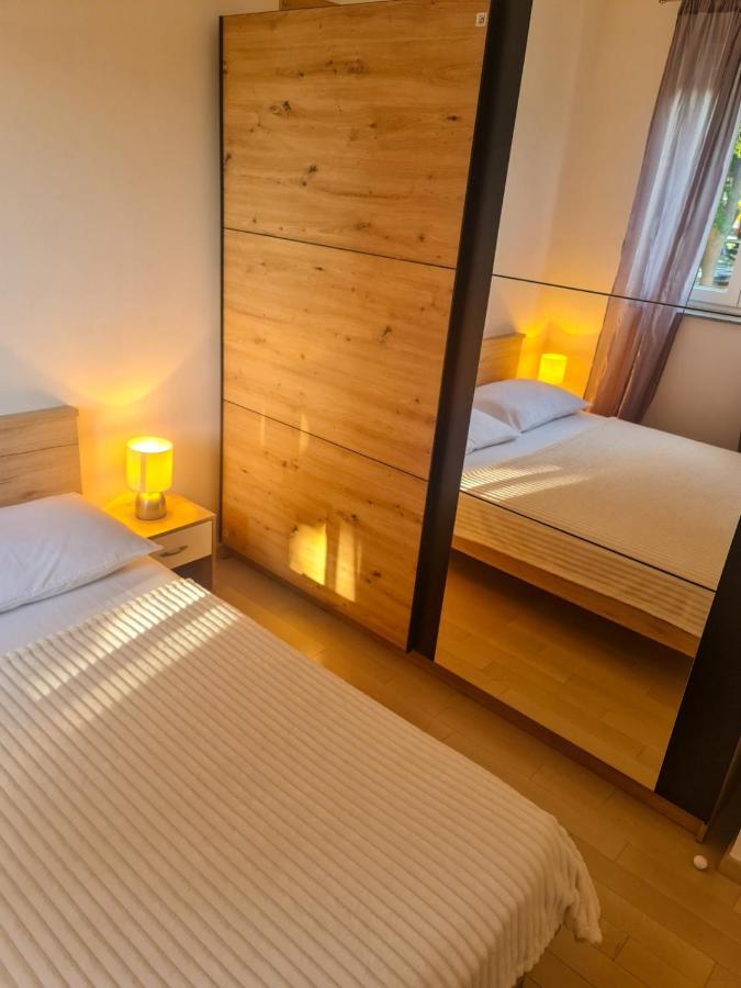 Leon Apartman Zengg Kültér fotó